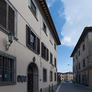 https://bb-arivellini.it-tuscanyhotel.com