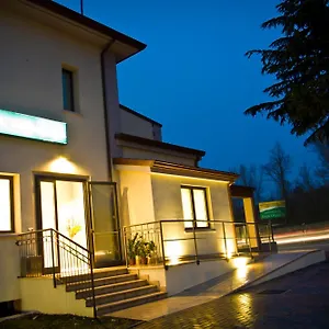 https://hotel-main-street.emilia-romagnahotels.net