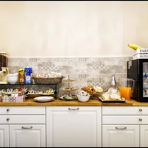  Bed & Breakfast Maison Degli Artisti Italy