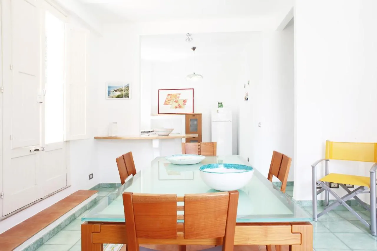 Beachside Rooms & Suites San Vito Lo Capo Italy