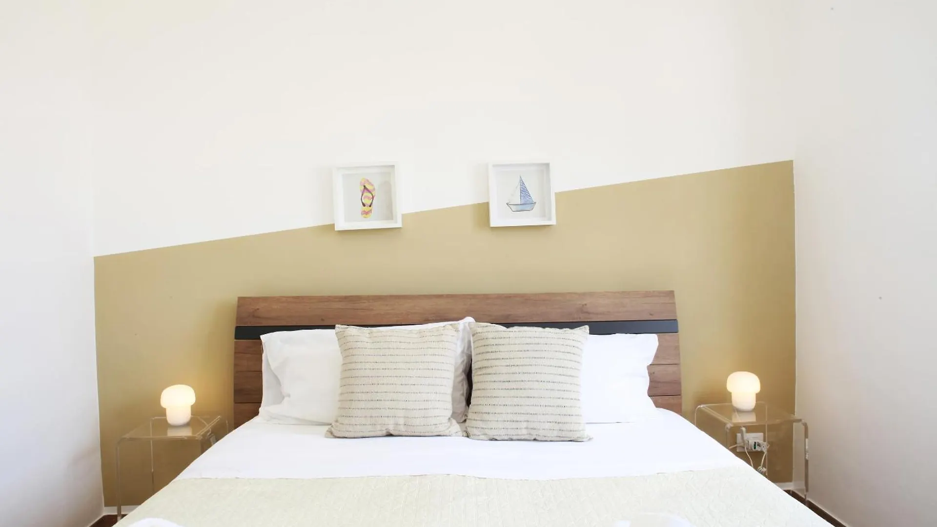 Beachside Rooms & Suites San Vito Lo Capo Guest house