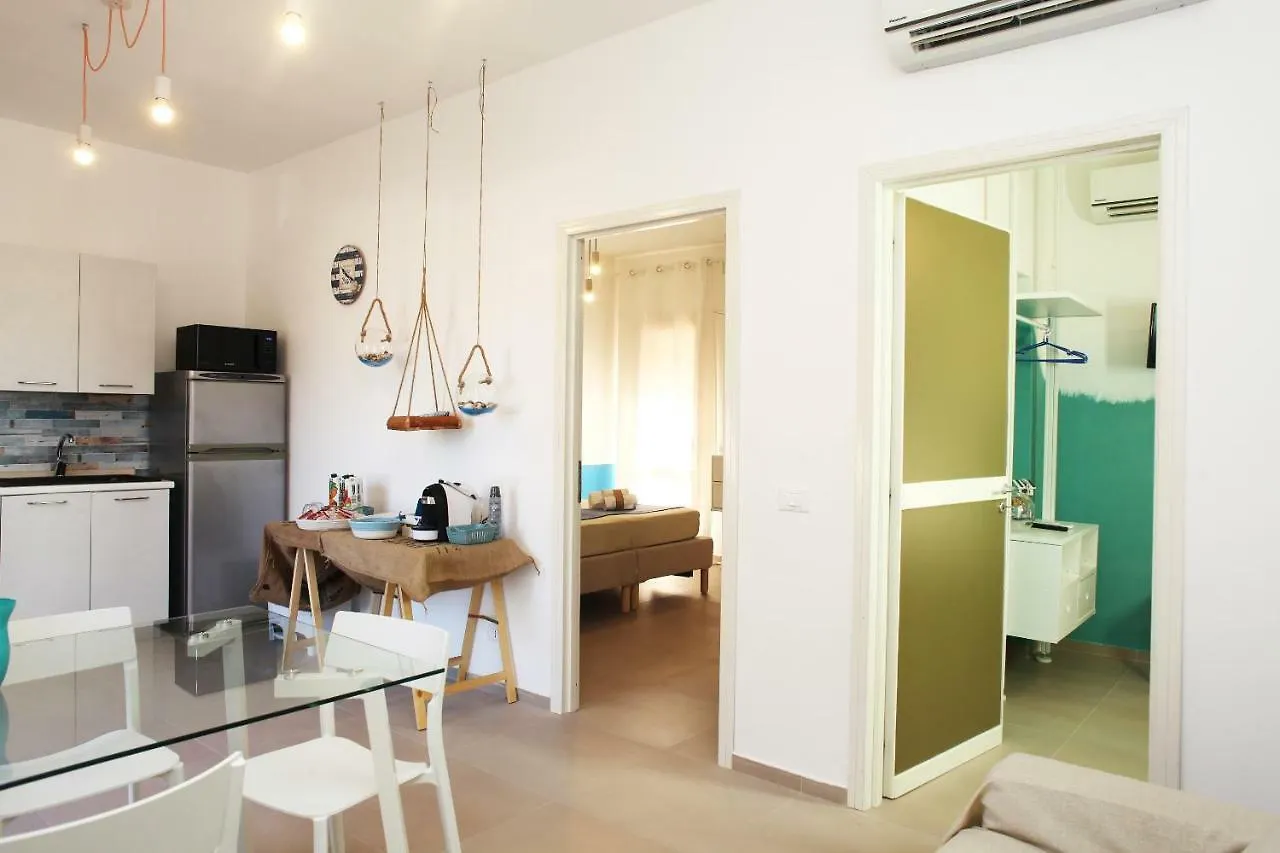 Beachside Rooms & Suites San Vito Lo Capo Guest house