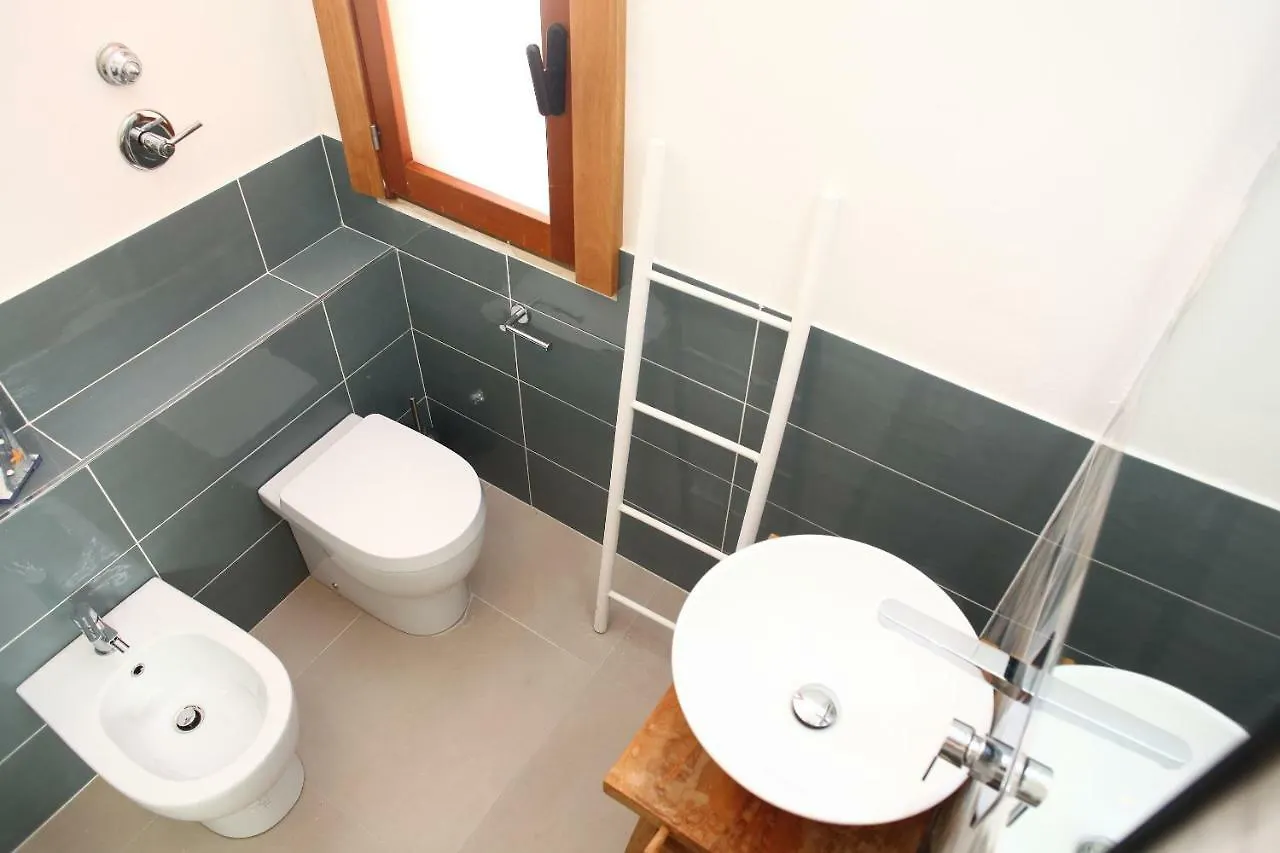 Beachside Rooms & Suites San Vito Lo Capo Guest house